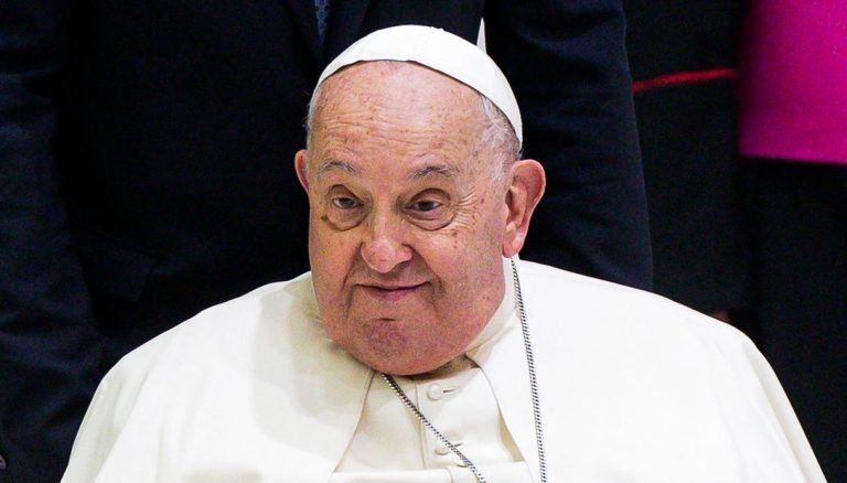 papa-francesco-dimissioni