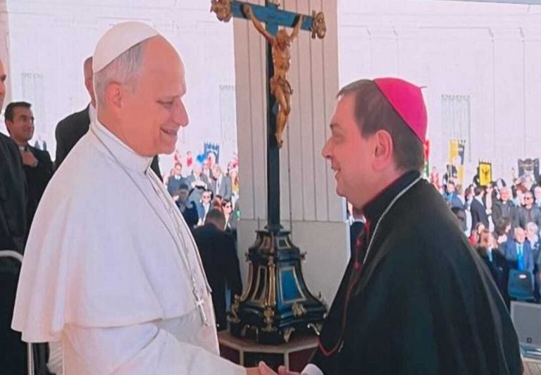 f5129a00-fae5-493b-a12a-90c818010efb